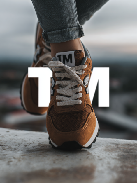 spontin_a_17_year_old_wearing_a_Brown_Sneaker_Shoes_with_the_le_ad9d8751-321a-4914-aa40-5a91940334f6